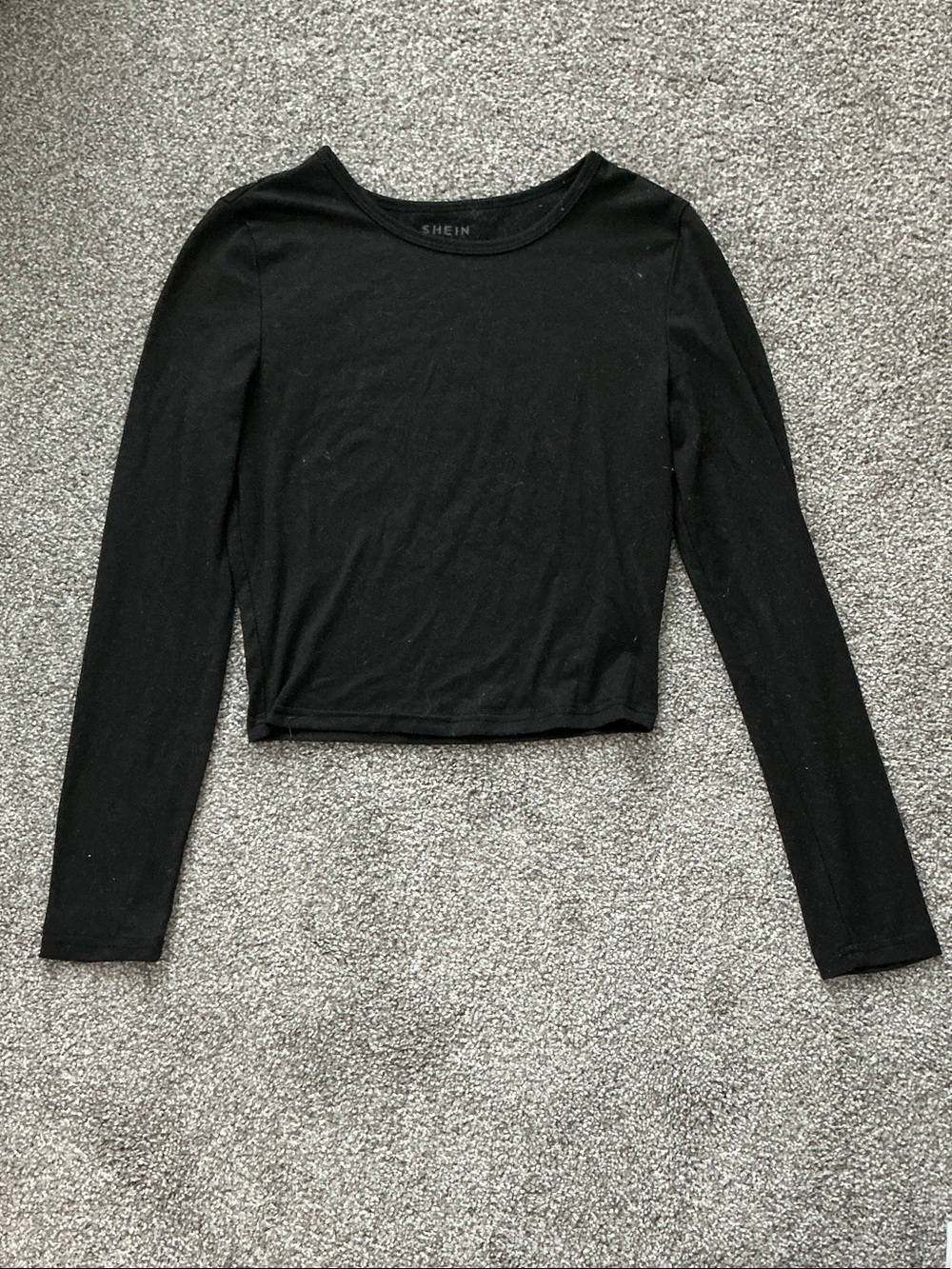 Black Long Sleeve Cropped Tee